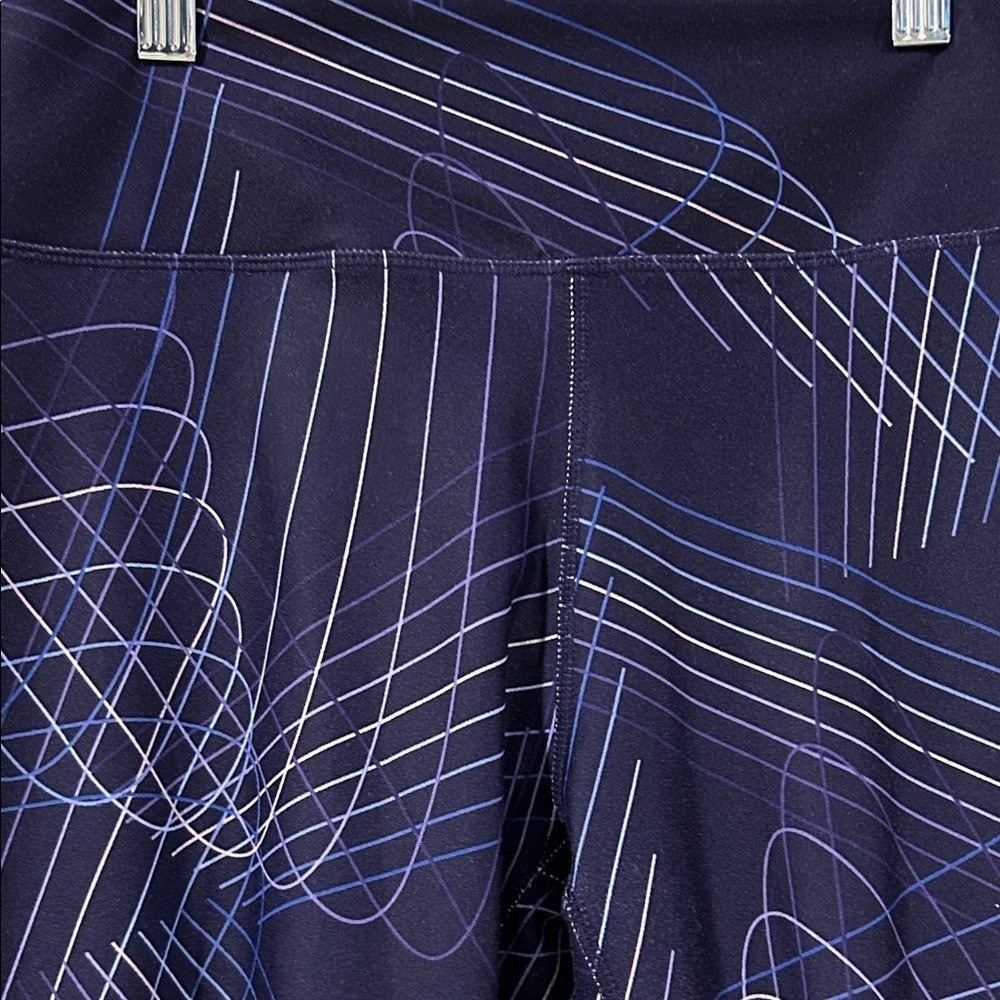 Fabletics Purple Athletic Leggings Size L - Picture 2 of 4